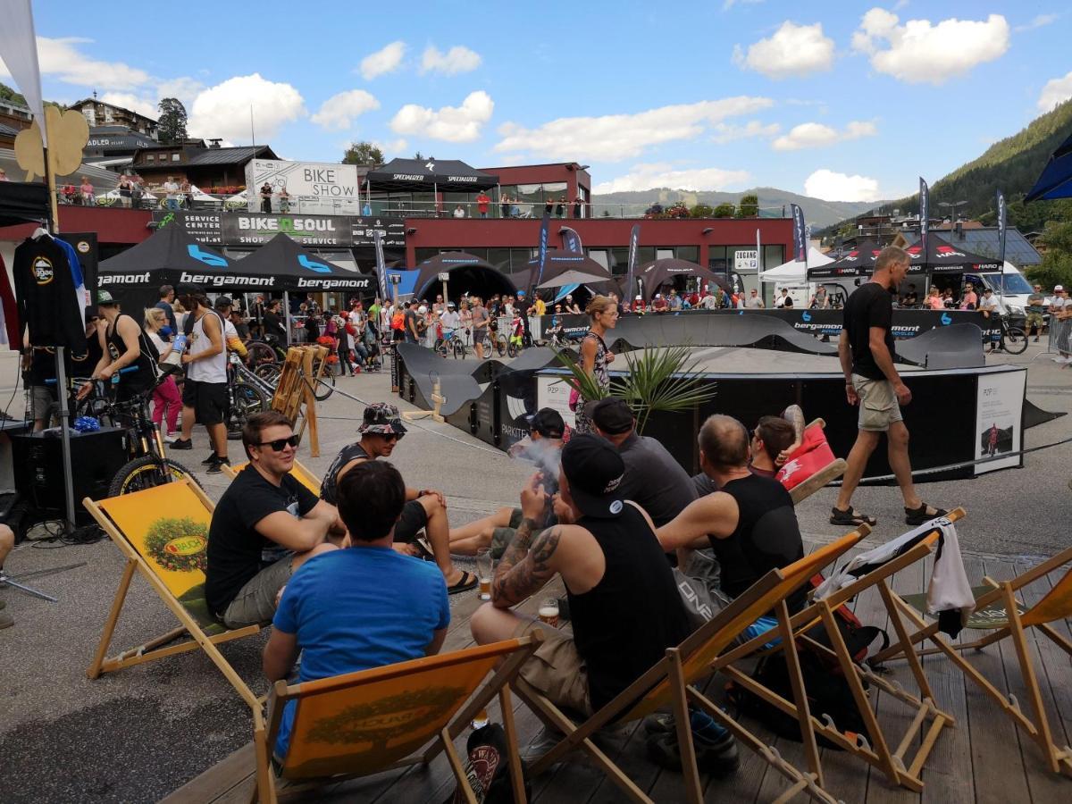 Hotel Pinzgauerhof & Bike - Inclusive Evening Dinner Saalbach-Hinterglemm