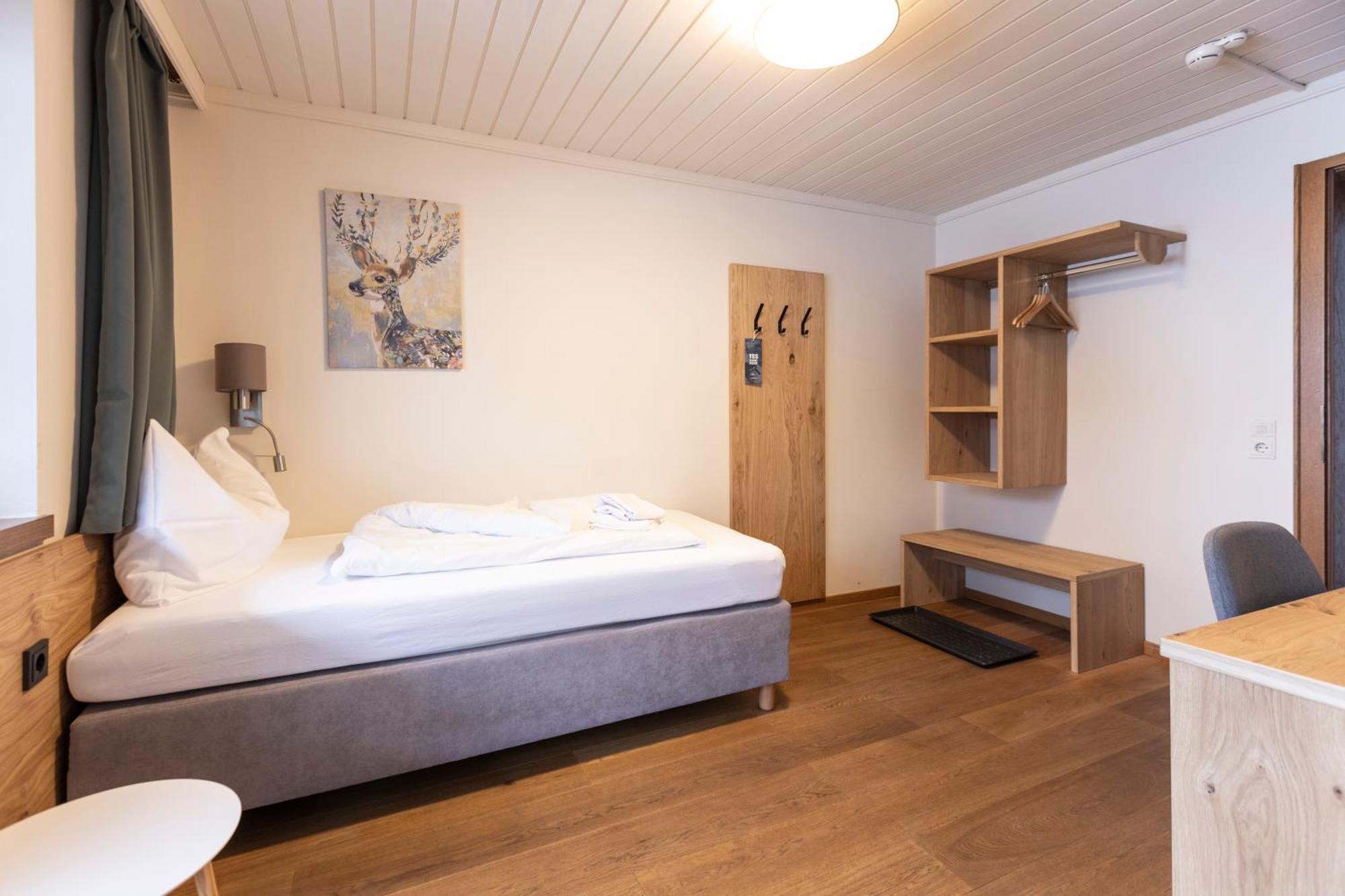 Pinzgauerhof & Bike - Inclusive Evening Dinner 3*