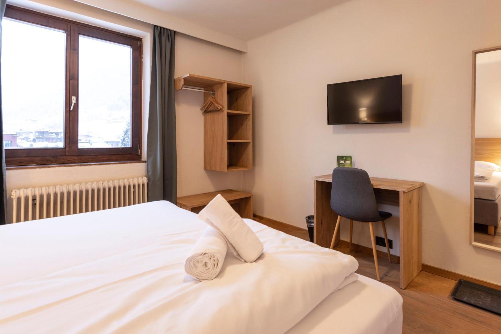 Pinzgauerhof - Inclusive Evening Dinner And Joker Card In Summer Hotel Saalbach-Hinterglemm